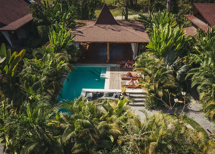 Lua Villas