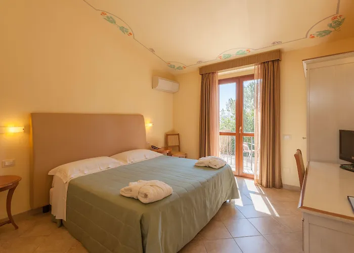 Hotel Saturno Fonte Pura