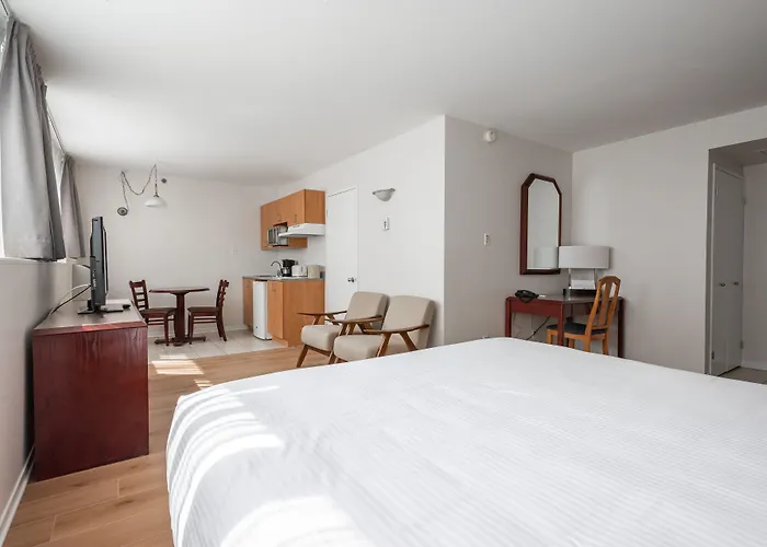 Hotel les Suites Labelle