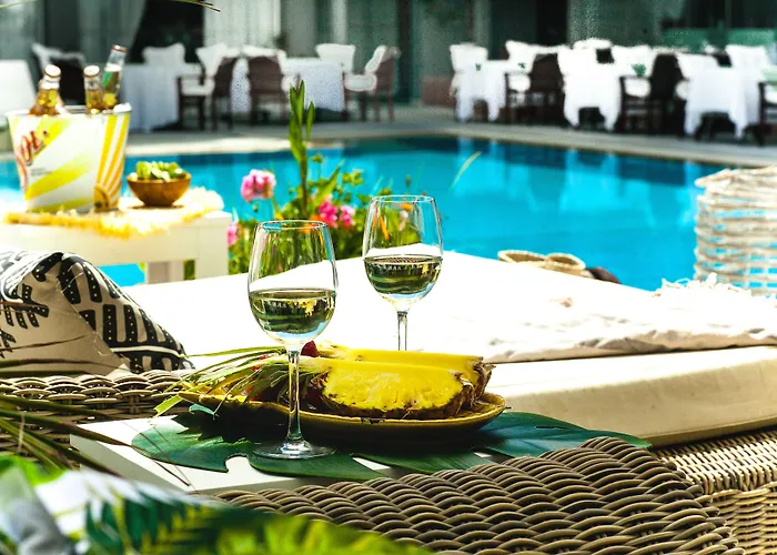 La Piscine Art Hotel, Philian Hotels And Resorts (Adults Only)