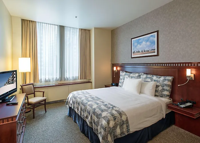 Le Square Phillips Hôtel&Suites