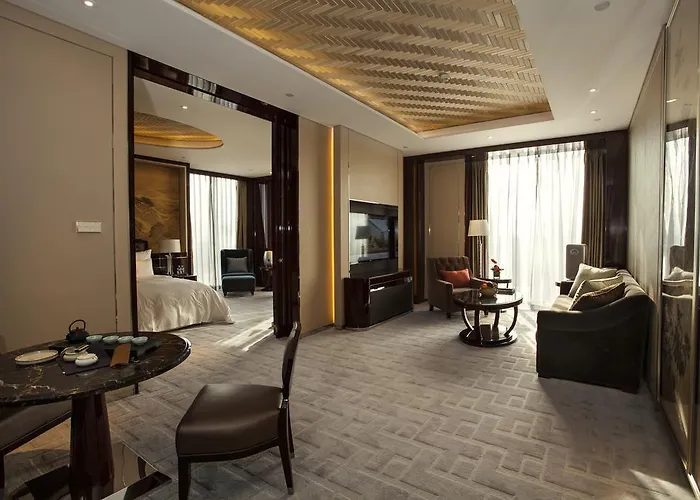 Palace Garden Hotel And Resorts