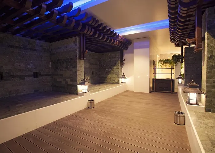 Palace Garden Hotel And Resorts