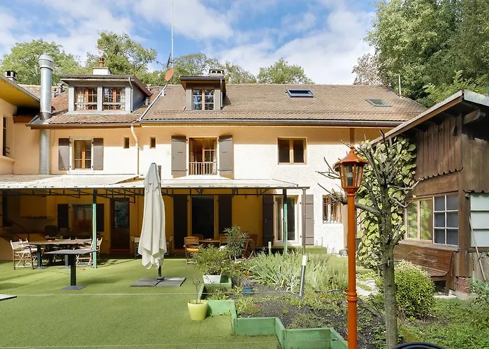 Geneve Cottage