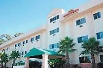 Hawthorn Suites By Wyndham San San Diego