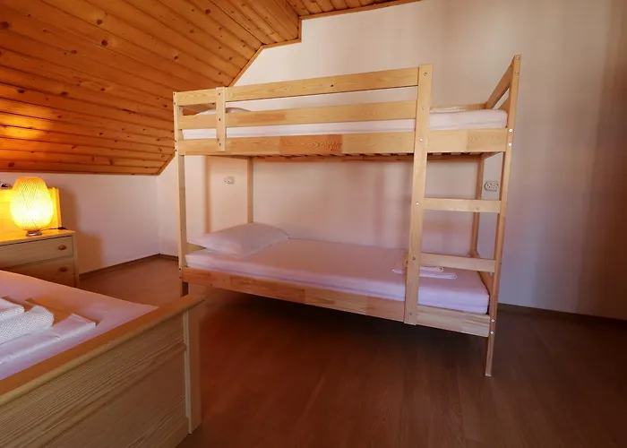 Casa 193 Motorcycle Friends Bed & Breakfast Sibiu