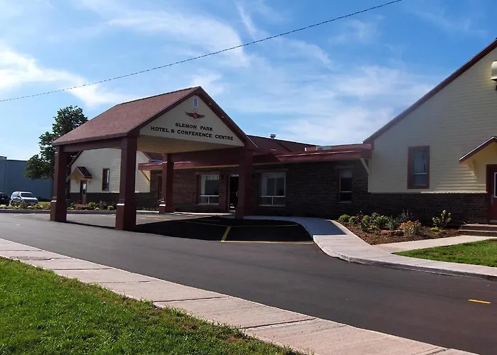 Slemon Park Hotel & Conference Centre