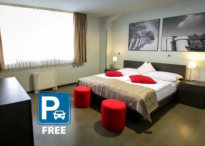 Gloria Hotel