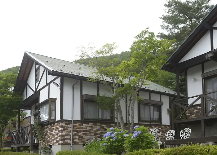 Kawaguchiko Country Cottage Ban Fujikawaguchiko